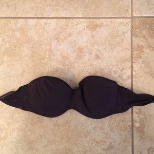 Black strapless wonder bra size 36B